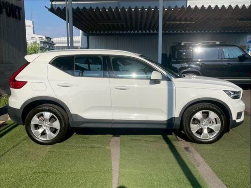 XC40