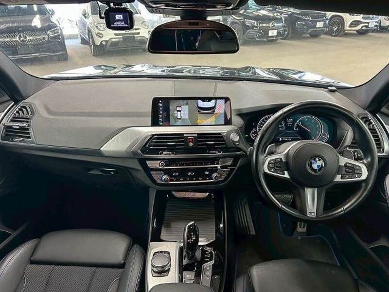 X3