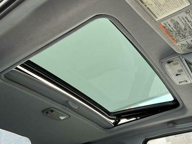 HILUX SURF