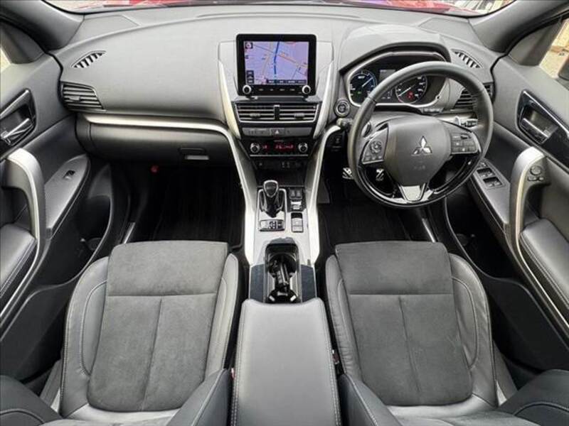 ECLIPSE CROSS