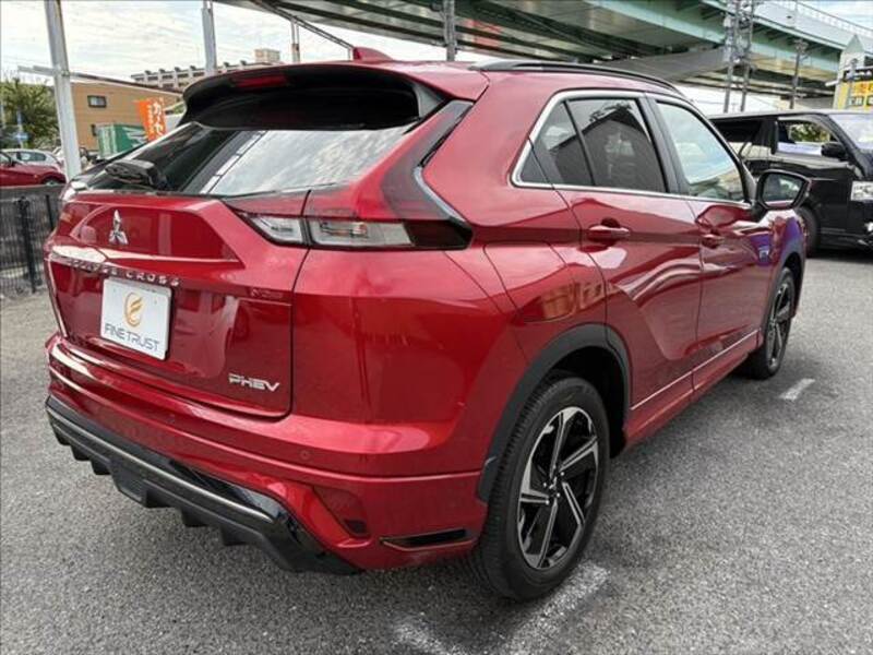 ECLIPSE CROSS