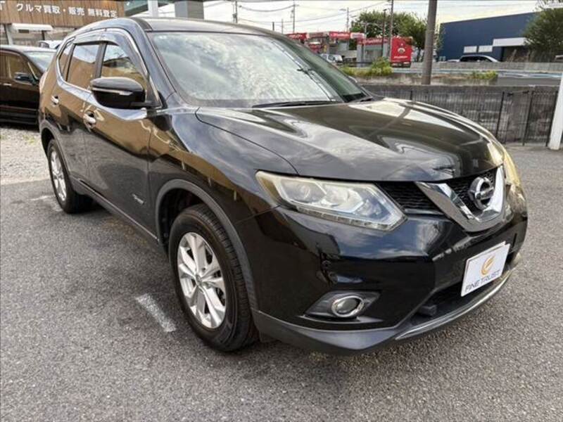 X-TRAIL