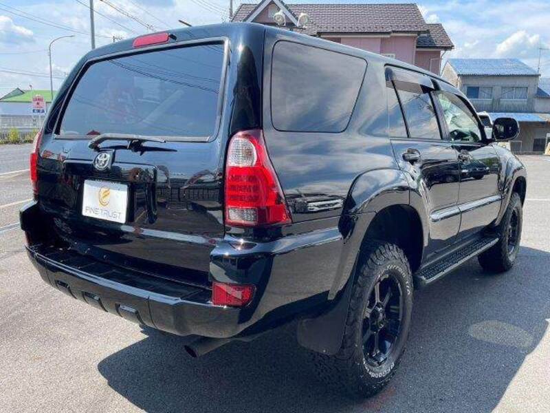 HILUX SURF