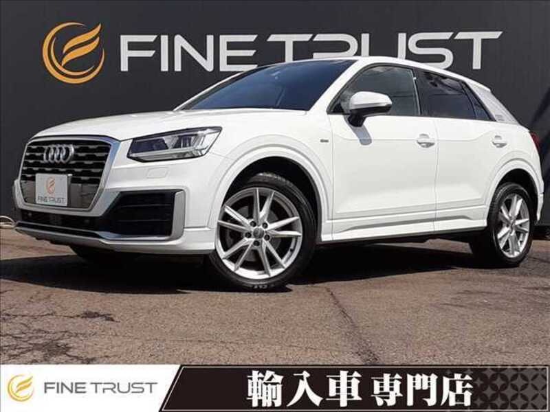 AUDI Q2