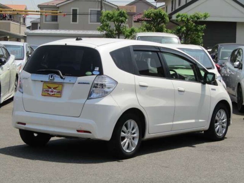 FIT HYBRID