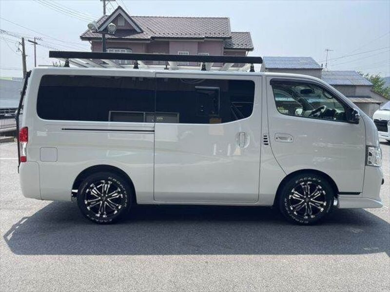 NV350 CARAVAN