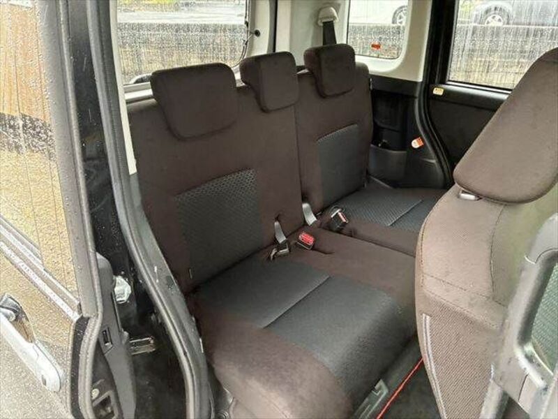 ROOMY
