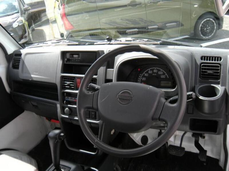 CLIPPER TRUCK