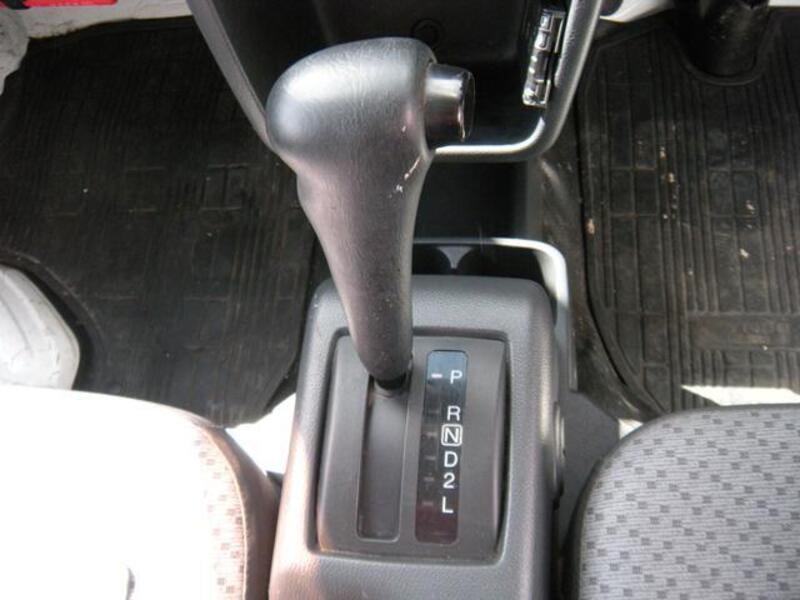 CLIPPER TRUCK