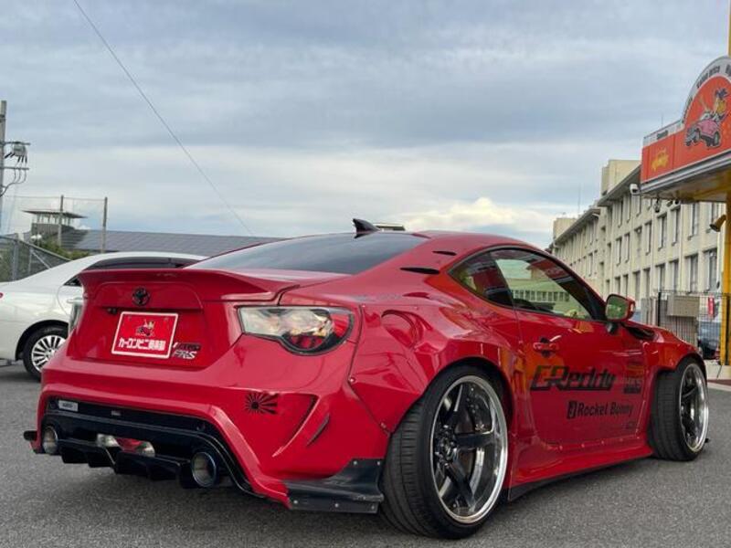 86