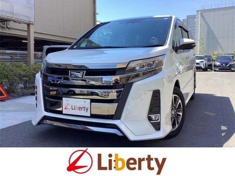 TOYOTA NOAH