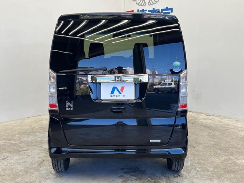 N BOX
