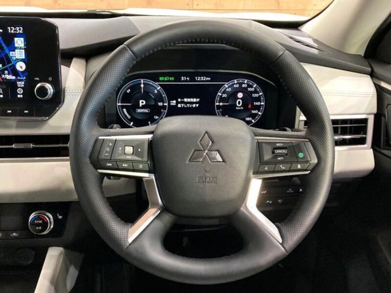 OUTLANDER PHEV