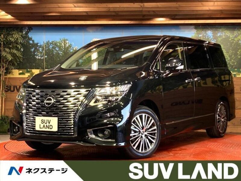 NISSAN ELGRAND