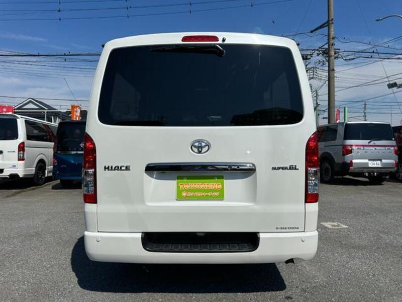 HIACE VAN
