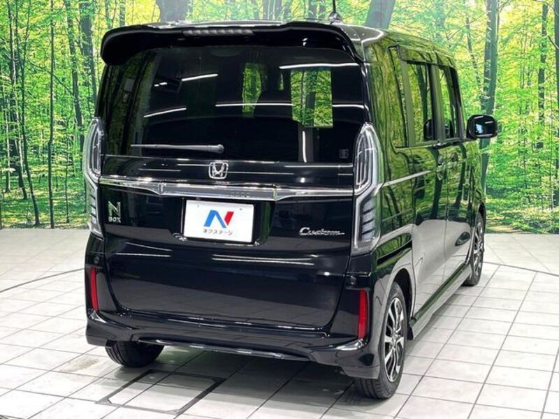 N BOX CUSTOM