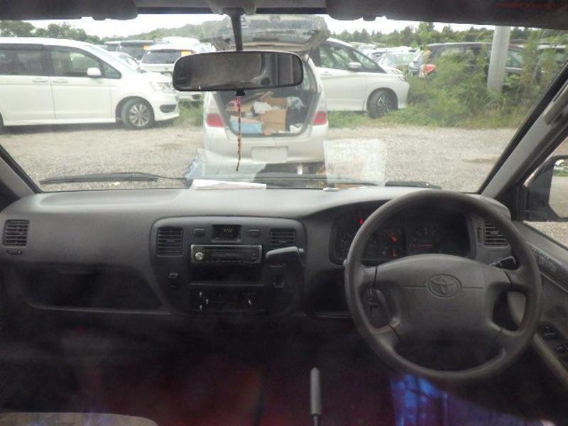 TOWNACE TRUCK