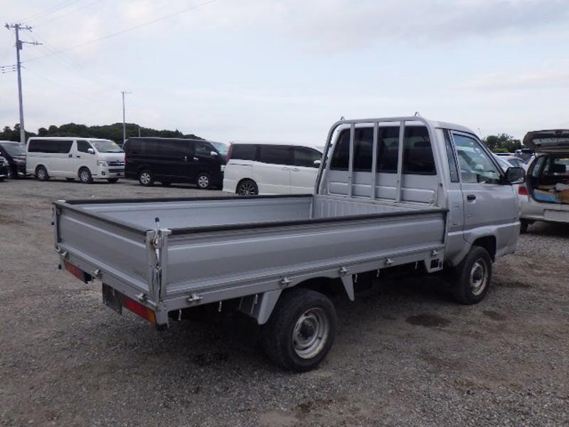 TOWNACE TRUCK