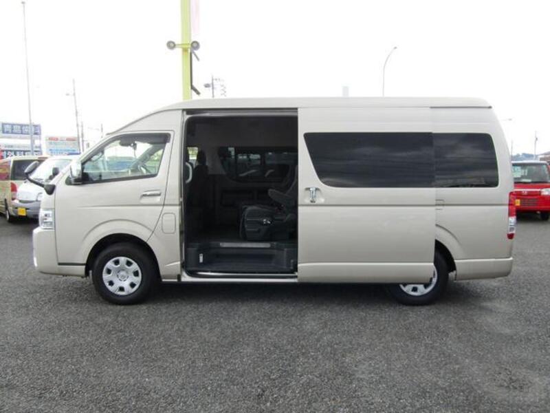 HIACE WAGON