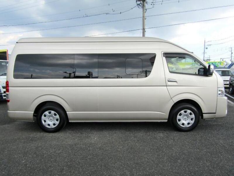HIACE WAGON