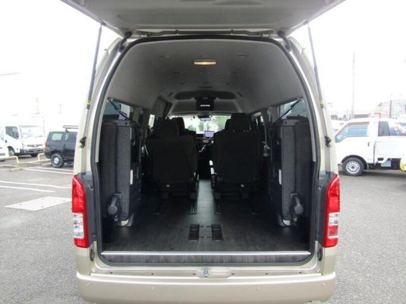 HIACE WAGON