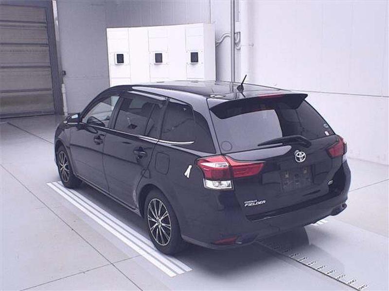 COROLLA FIELDER