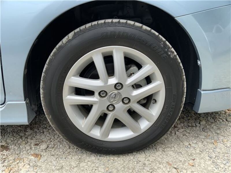 COROLLA FIELDER