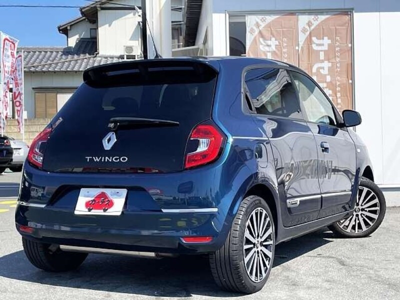 TWINGO