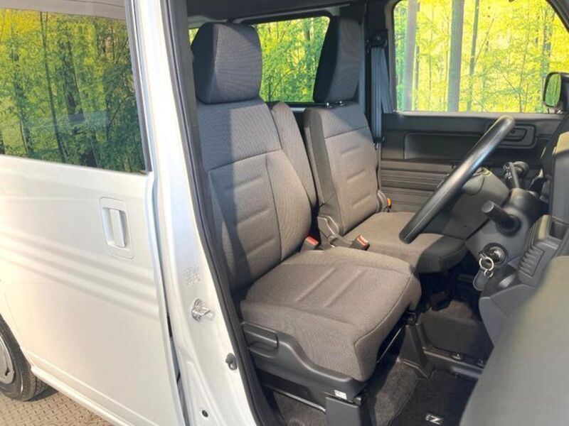 N-VAN