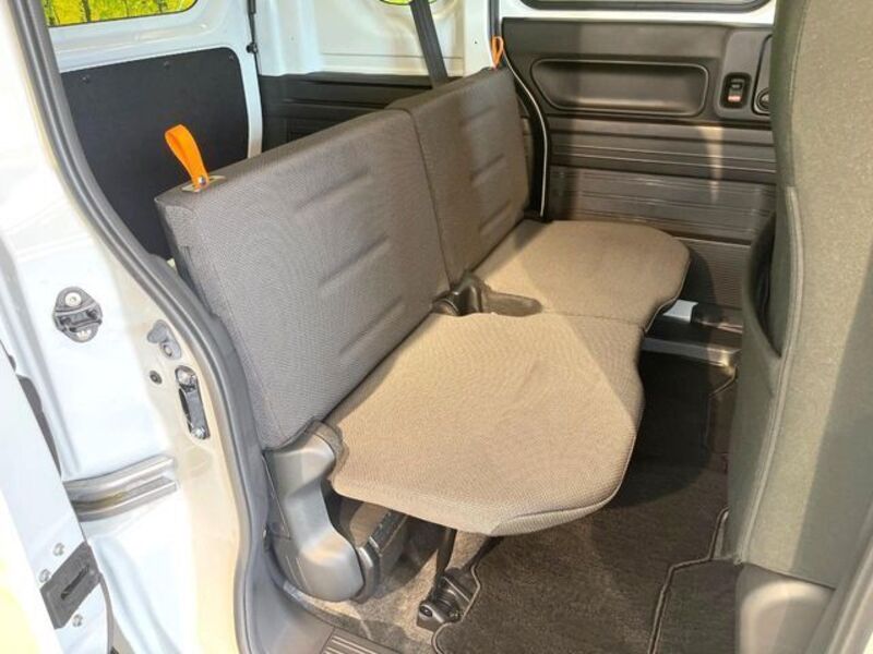 N-VAN