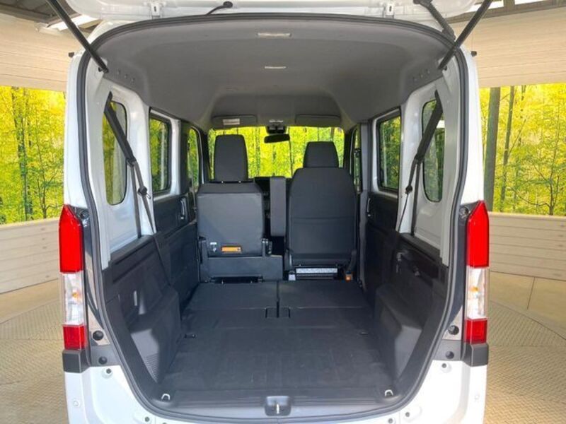 N-VAN
