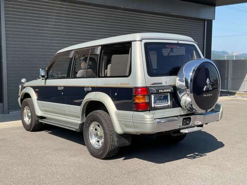PAJERO