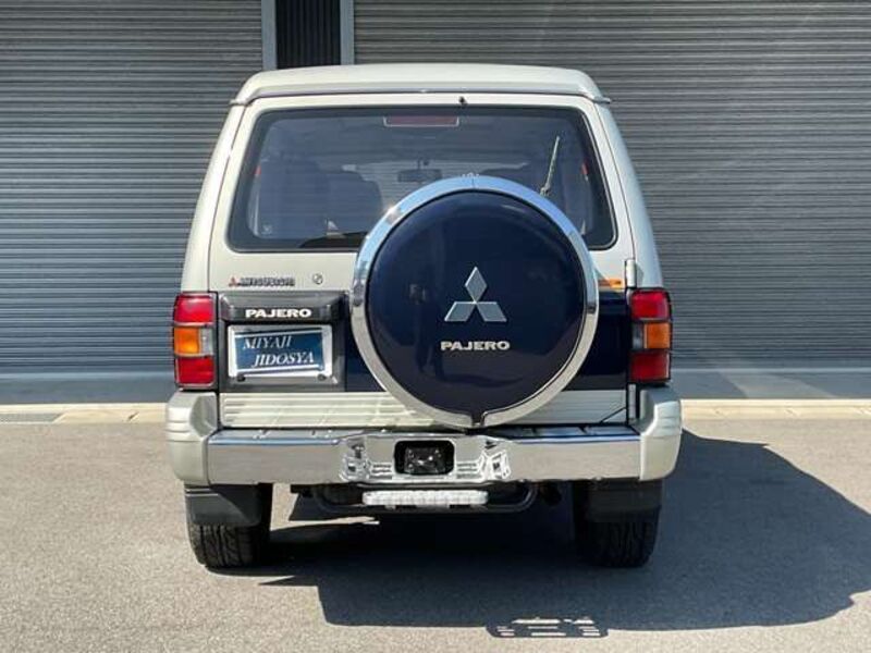 PAJERO