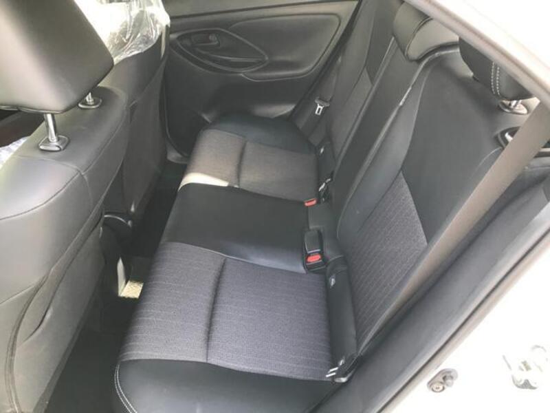 YARIS CROSS