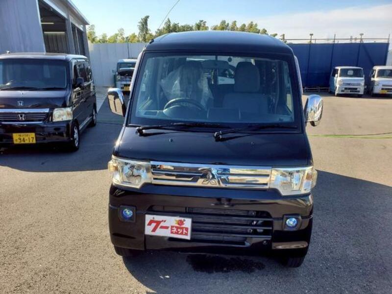 MINICAB VAN