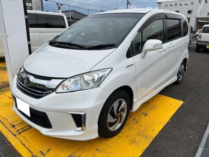 HONDA FREED HYBRID