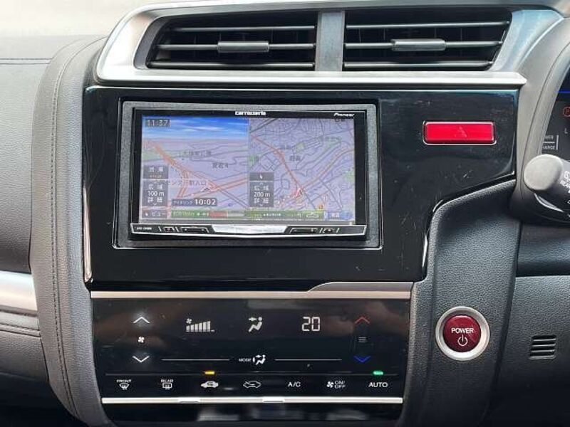 FIT HYBRID
