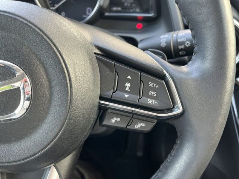 MAZDA2