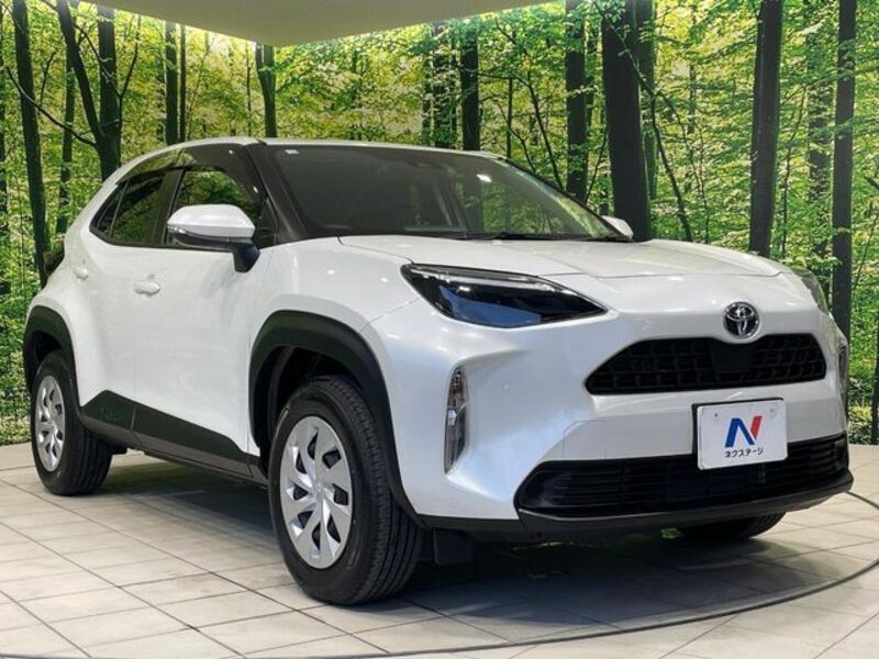 YARIS CROSS