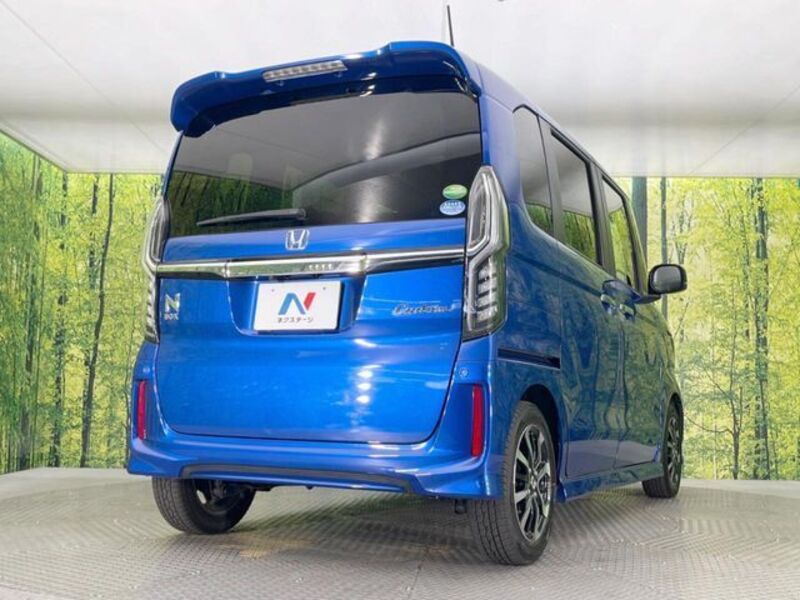 N BOX CUSTOM