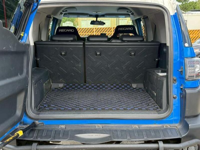 FJ CRUISER