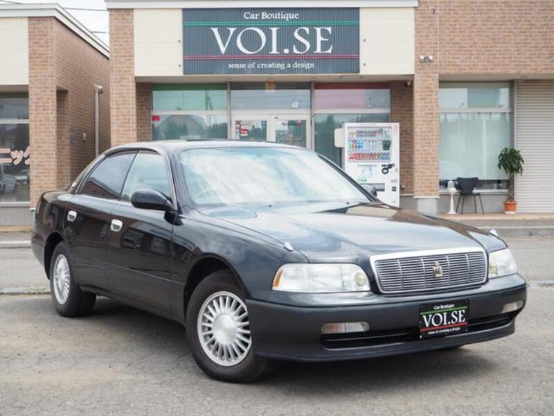 TOYOTA CROWN MAJESTA