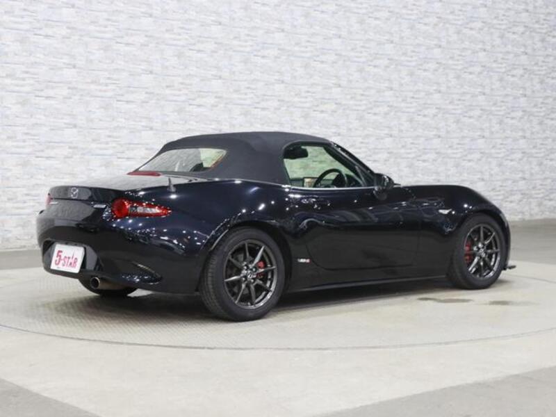 ROADSTER