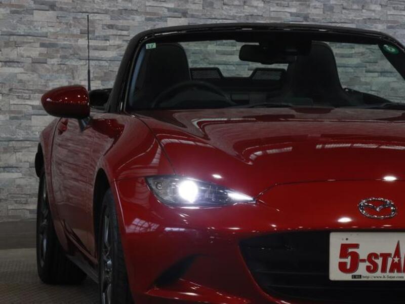 ROADSTER