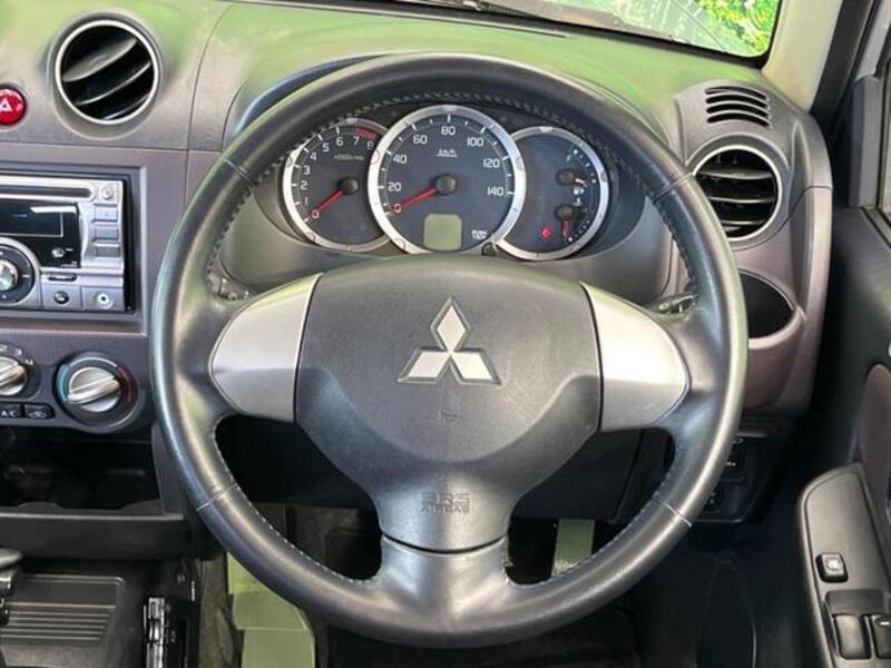 PAJERO MINI