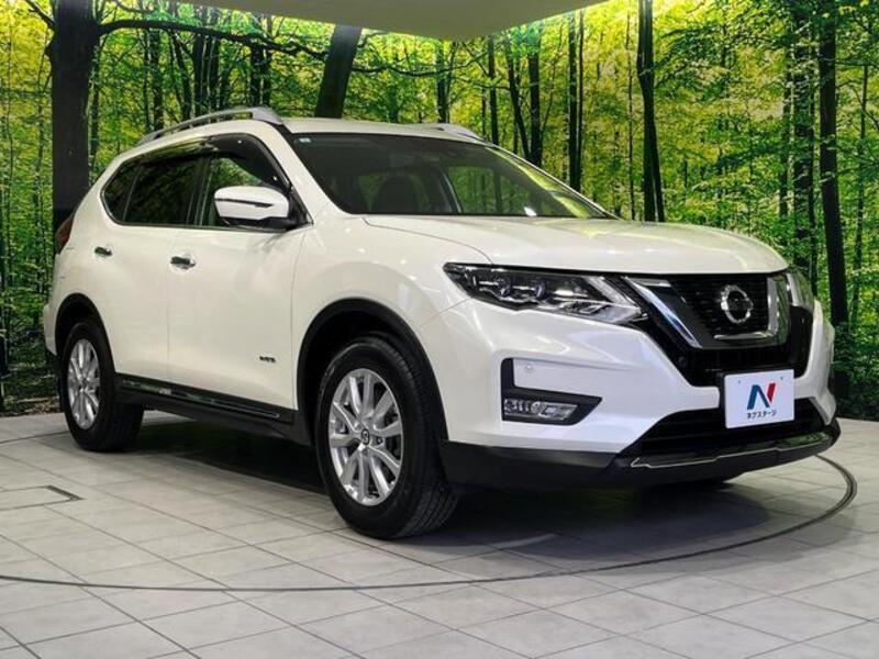 X-TRAIL