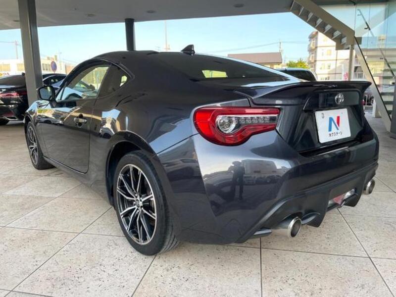 86