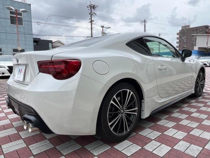 86