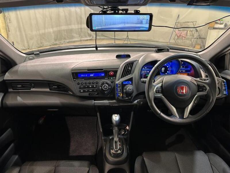 CR-Z
