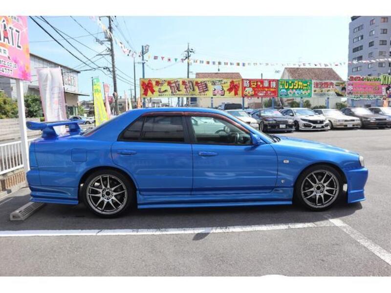 SKYLINE